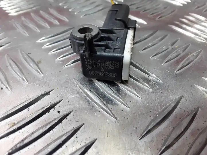 Peugeot 207 (2010 - 2016)  9665617880 Датчик удара надувных подушек