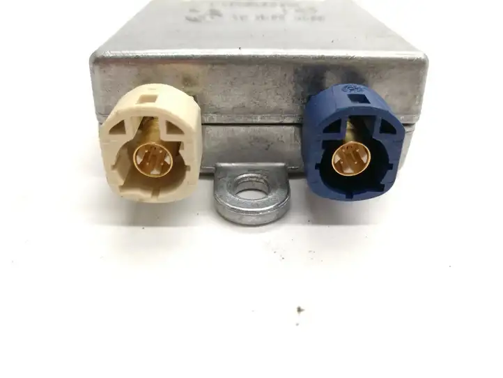 BMW 3 E90 E91 (2005 - 2012)  9123739 Блок управления USB