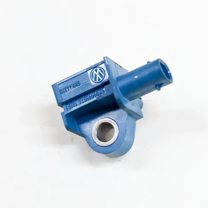 Audi Q3 (2011 - 2014)  5K0959351A Датчик удара надувных подушек