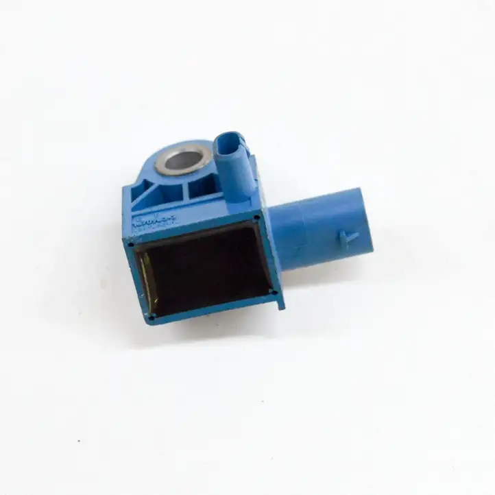 Audi Q3 (2011 - 2014)  5K0959351A Датчик удара надувных подушек