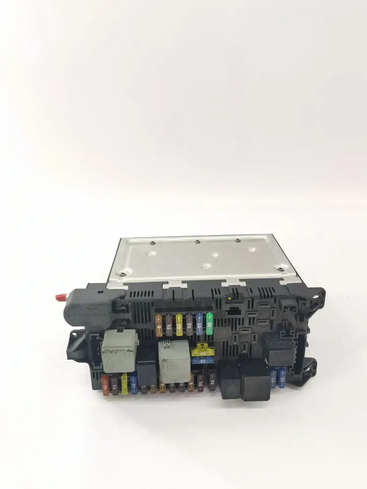 Mercedes-Benz E W211 (2002 - 2009) 2115453801 Блок предохранителей (комплект) — фото 1