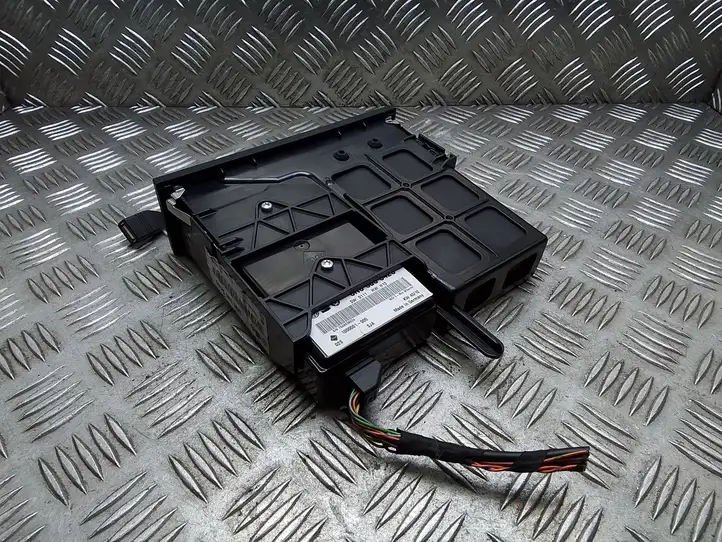 Volkswagen Tiguan (2007 - 2011) 5N0035342C USB модуль — фото 4