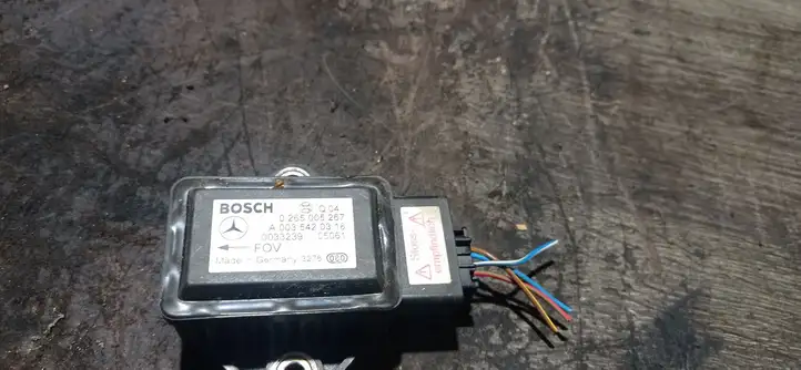 Mercedes-Benz E W211 (2002 - 2009)  A0035420318 Датчик ESP (системы стабильности) (датчик курсовой устойчивости))