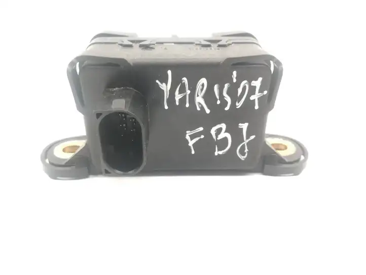 Toyota Yaris (2005 - 2009)  891830D010 Датчик ESP (системы стабильности) (датчик курсовой устойчивости))