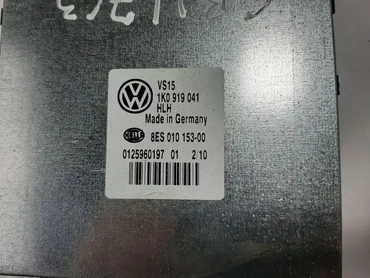 Volkswagen Golf VI (2009 - 2013) 1K0919041 Преобразователь напряжения — фото 2