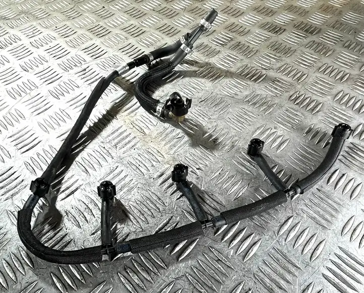 Volvo V60 (2013 - 2018) 31321198 Шланг обратки топлива — фото 1