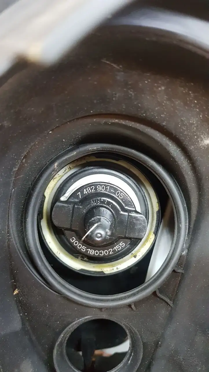 BMW 4 F32 F33 (2013 - 2017) 7270761 Крышка топливного бака — фото 8