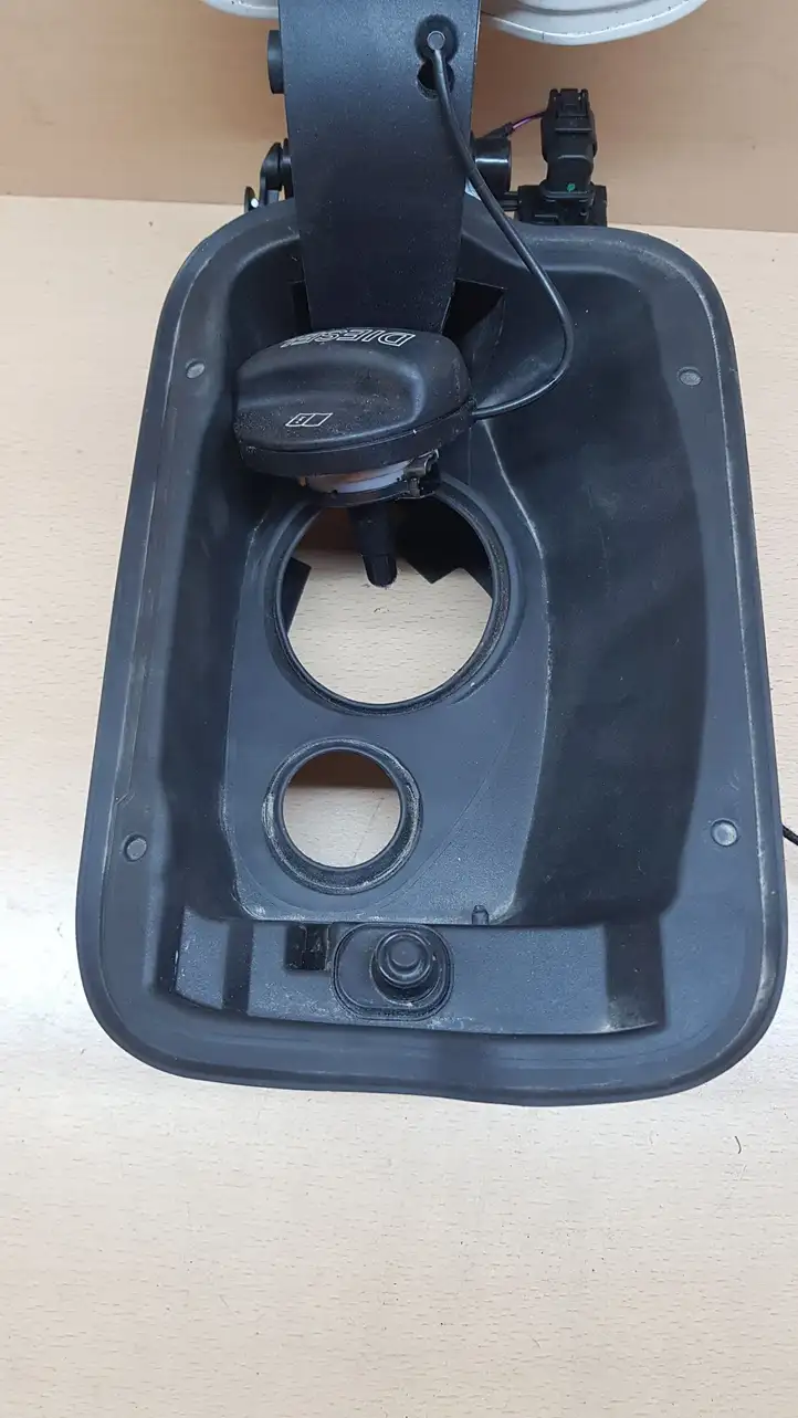 BMW 4 F32 F33 (2013 - 2017) 7270761 Крышка топливного бака — фото 9