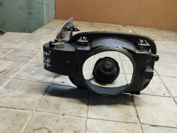 Audi A6 S6 C6 4F (2004 - 2008) 4F0010394P Крышка топливного бака — фото 5