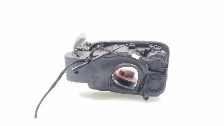 Mercedes-Benz C W204 (2007 - 2014) A0005846517 Крышка топливного бака — фото 3