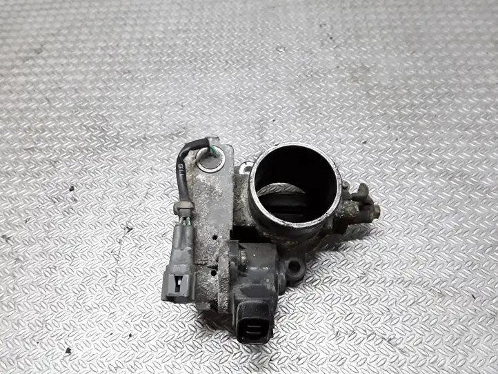 Toyota Avensis Verso (1995 - 2001) 8967221020 Дроссельная заслонка — фото 1