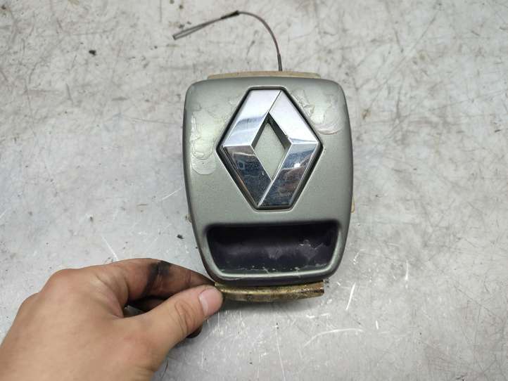 Renault Laguna (2001 - 2005)   Ручка задней крышки