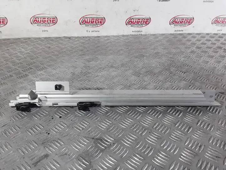 Land Rover Range Rover L322 (2009 - 2012) AH4213512AB Прочая отделка багажника — фото 1