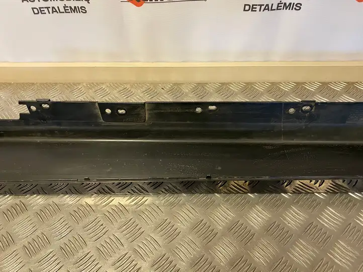 BMW 3 F30 F35 F31 (2012 - 2018) 51777256912 Порог кузова — фото 6