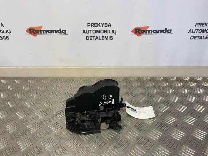 BMW 1 F20 F21 (2011 - 2019) 7202148 Замок задней двери — фото 1