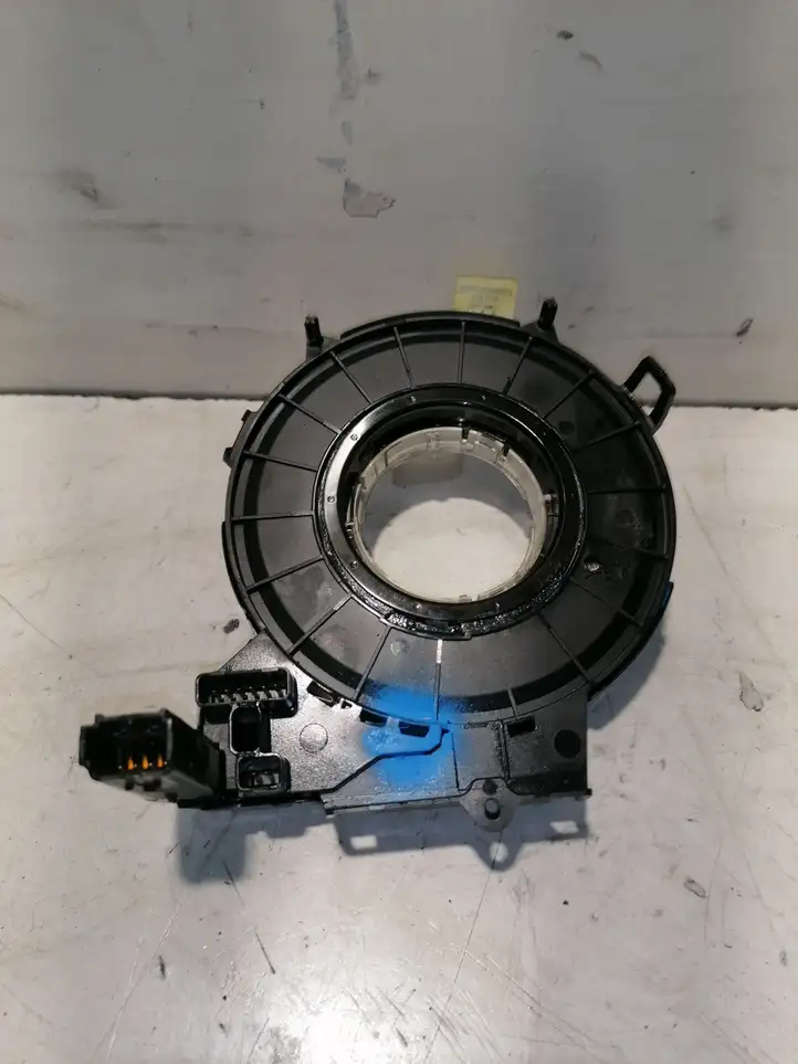 Audi A4 S4 B8 8K (2007 - 2011) 8K0953568F Контактное кольцо SRS — фото 1