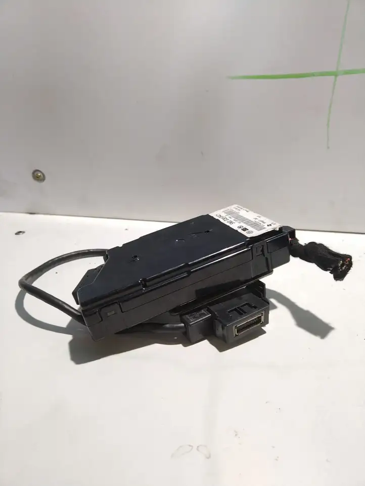Volkswagen Polo V 6R (2009 - 2015) 5N0035342E USB модуль — фото 2