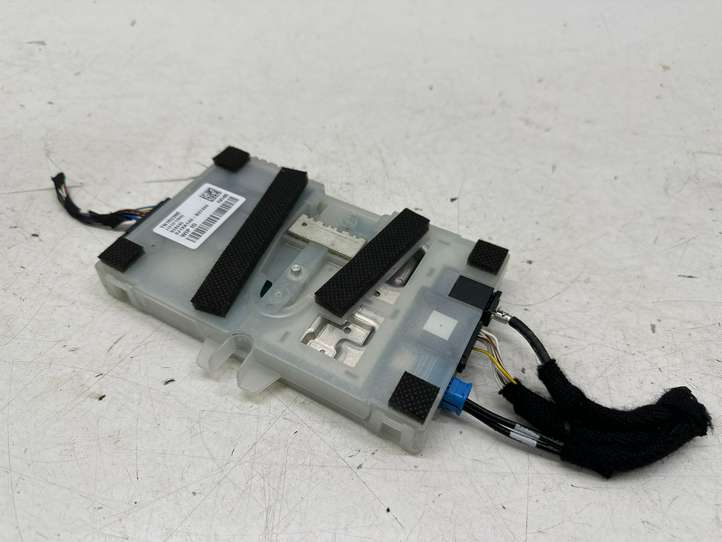BMW X7 G07 (2018 - )  5A9252601 Антенна (антенна GPS)