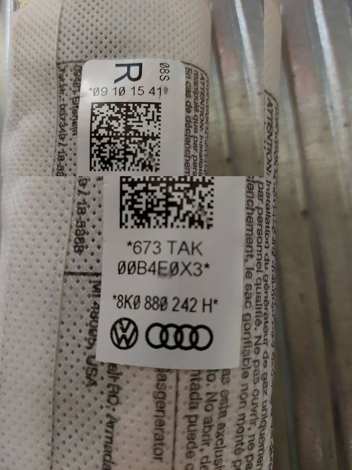 Audi A4 (2011 - 2015)  8K0880242H Подушка безопастности сиденья