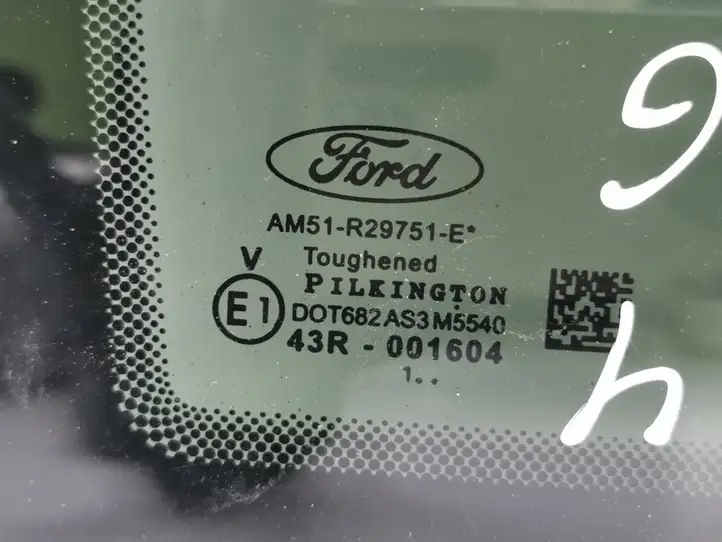 Ford C-MAX II (2010 - 2015) AM51R29751B Заднее боковое стекло — фото 2