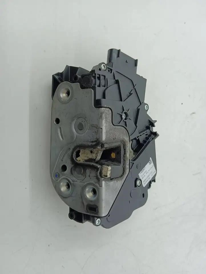 Ford Focus Grand C-MAX (2010 - 2019) A92400690001 Замок задней двери — фото 3