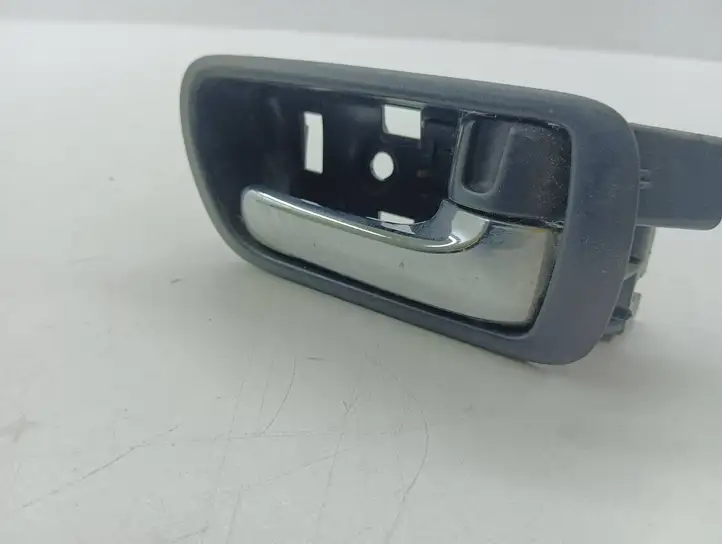 Toyota Corolla Verso AR10 (2004 - 2009) 692050F010 Внутренняя ручка двери — фото 4