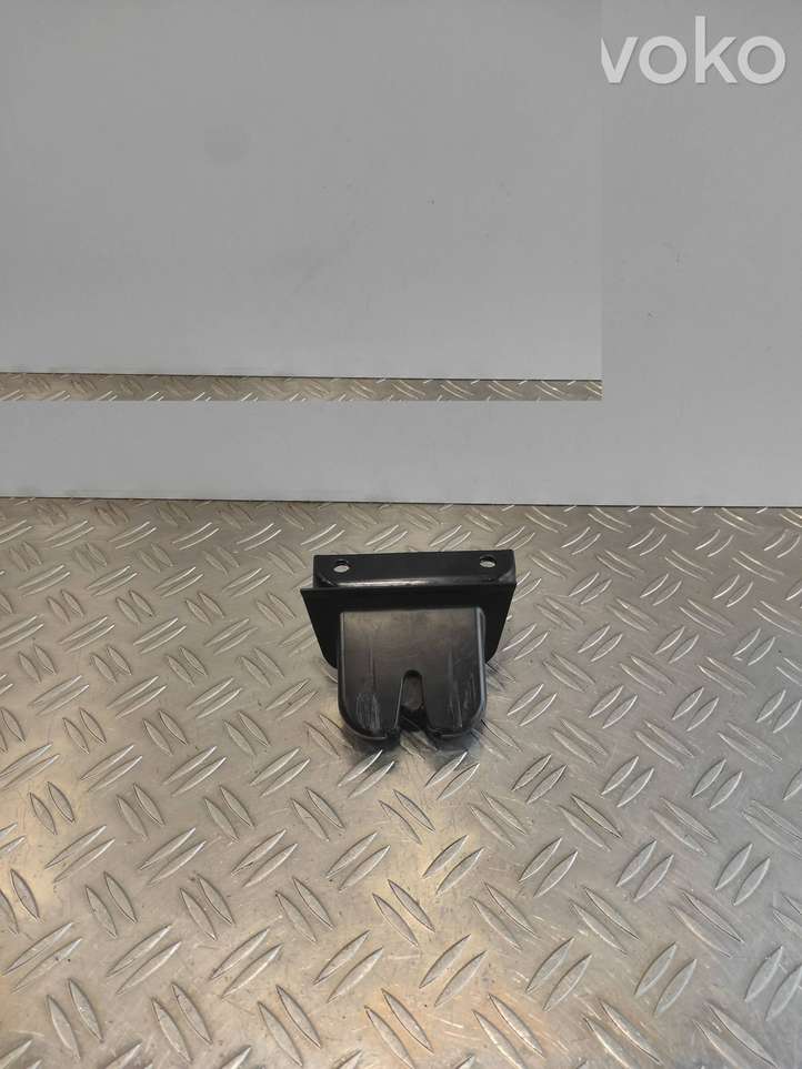 Audi A2 (1999 - 2007)  8Z0827520 Замок задней крышки