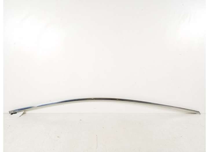 Toyota Avensis T270 (2009 - 2012)  75753-05010 Другая деталь отделки пере́дней дверей