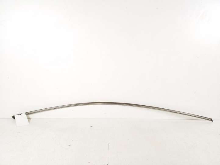Toyota Avensis T270 (2009 - 2012)  75754-05010 Другая деталь отделки пере́дней дверей