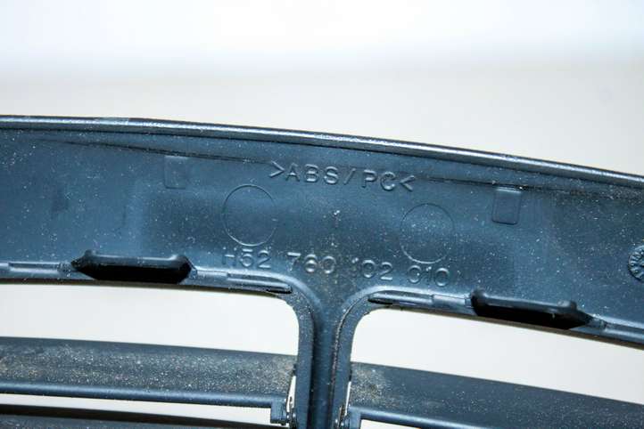 Mercedes-Benz E W211 (2002 - 2009)  H52760102010 Задняя воздушный дефлектор