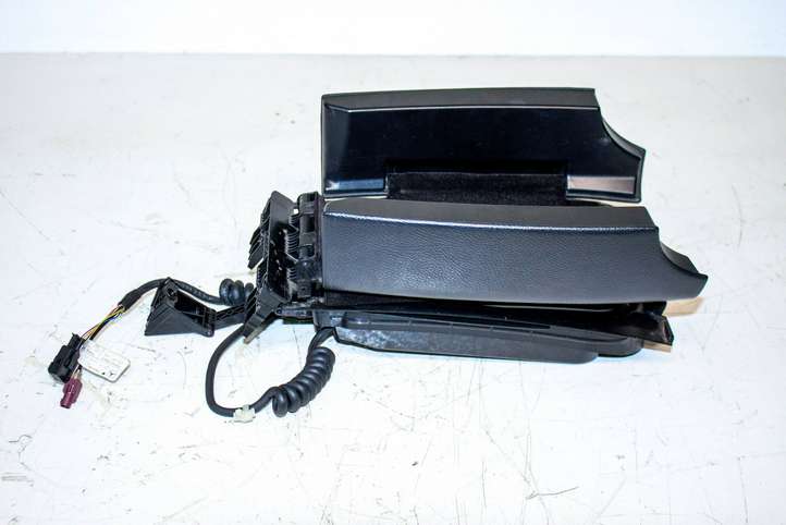 Mercedes-Benz E W211 (2002 - 2009)  A2118206115 Ящик для вещей