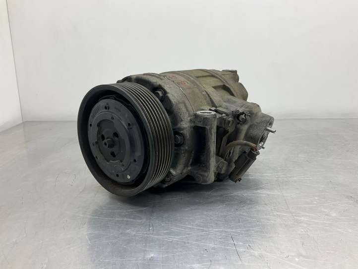 BMW 5 E60 E61 (2004 - 2010)  6980085 Компрессор (насос) кондиционера воздуха