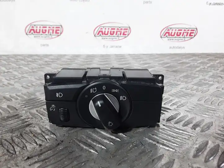 BMW X5 E70 (2006 - 2013) 913472802 Включатель фонарей — фото 1