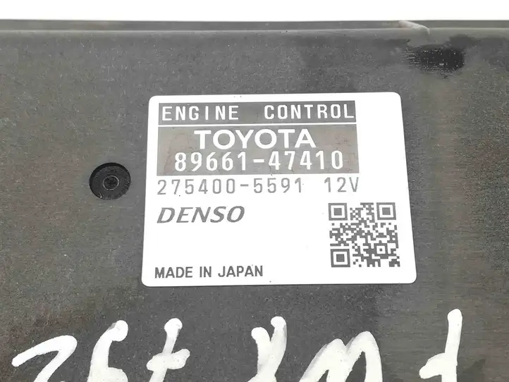 Toyota Prius (XW30) (2009 - 2015) 8966147410 Блок управления двигателем (ЭБУ) — фото 2