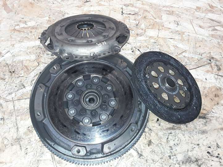 Mercedes-Benz C W203 (2000 - 2007)  A1110305205 Комплект сцепления