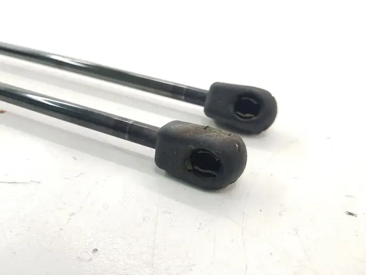 Mitsubishi Outlander (2007 - 2012) 5802A007 Амортизатор крышки багажника — фото 2