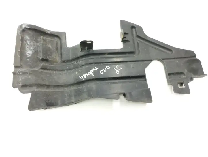 Toyota Avensis T250 (2006 - 2009) 5329305060 Дефлектор воздуха — фото 1