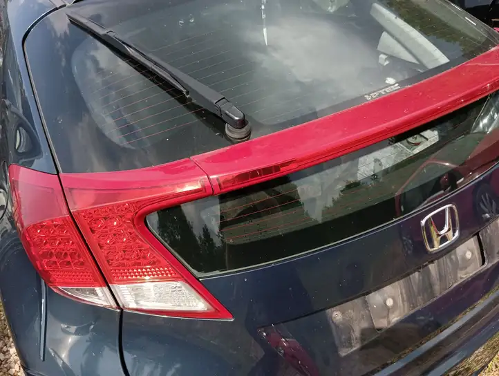 Honda Civic IX (2011 - 2017) Крышка багажника — фото 2