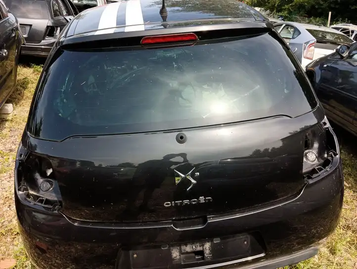 Citroen DS3 (2010 - 2016) Крышка багажника — фото 1