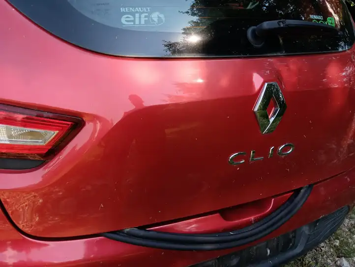 Renault Clio IV (2012 - 2019) Крышка багажника — фото 2