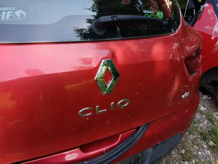 Renault Clio IV (2012 - 2019) Крышка багажника — фото 5