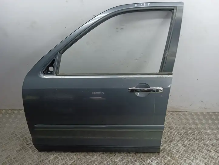 Honda CR-V (2004 - 2006) Дверь — фото 1