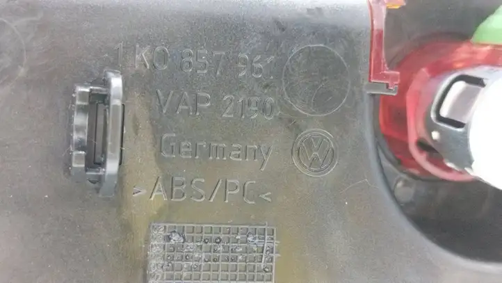 Volkswagen Golf V (2003 - 2009) 1K0857961 Передняя пепельница — фото 2