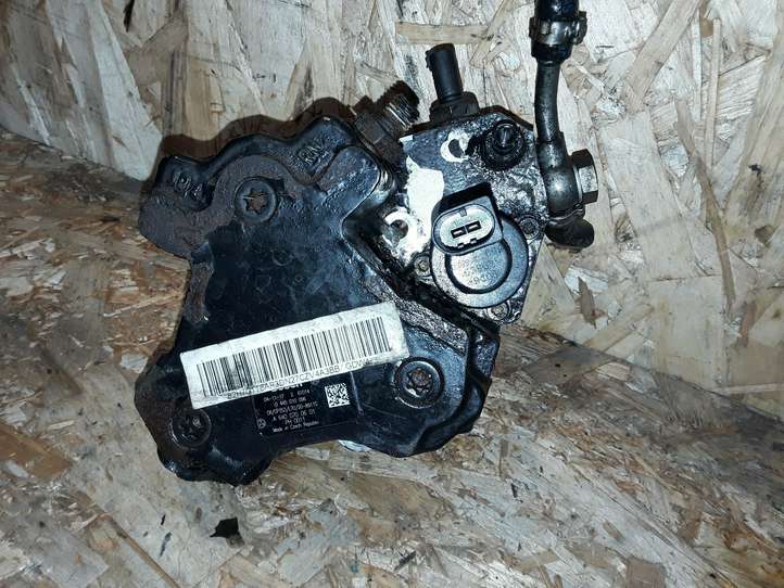 Mercedes-Benz A W169 (2004 - 2012)  0445010096 Топливный насос