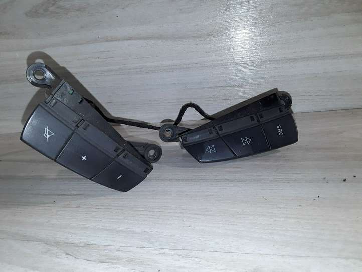 Citroen Jumper (2007 - 2013)  61806391E Кнопки рулевого колеса