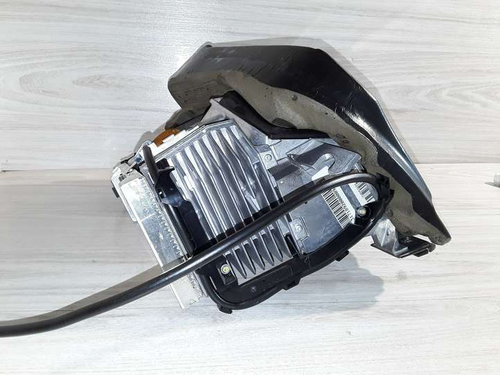 BMW 5 E60 E61 (2004 - 2010)  62309126345 Экран дисплея вверх