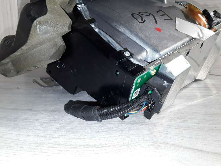 BMW 5 E60 E61 (2004 - 2010)  62309126345 Экран дисплея вверх