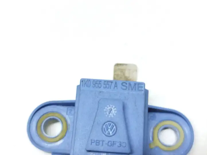 Volkswagen Golf Plus (2004 - 2008) 1K0955557A Датчик удара SRS — фото 2