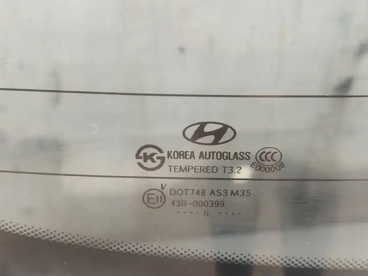 Hyundai Santa Fe (2005 - 2009) 43R000399 Крышка багажника — фото 2
