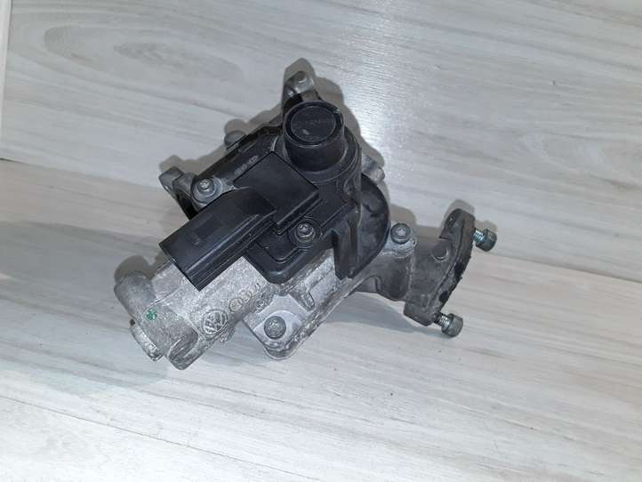 Volkswagen PASSAT B6 (2005 - 2010)   Клапан EGR